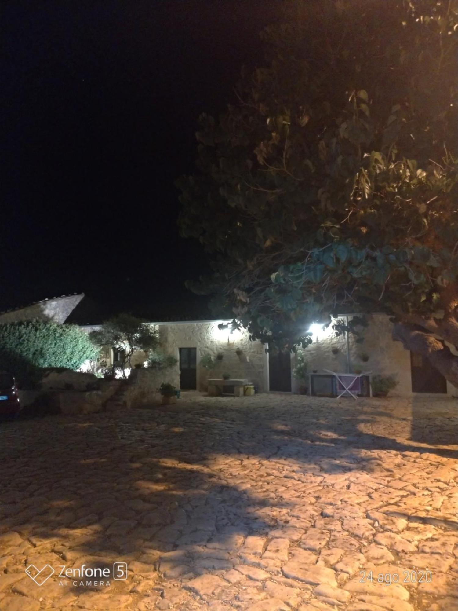 I Dammusi Villa Santa Croce Camerina Kültér fotó