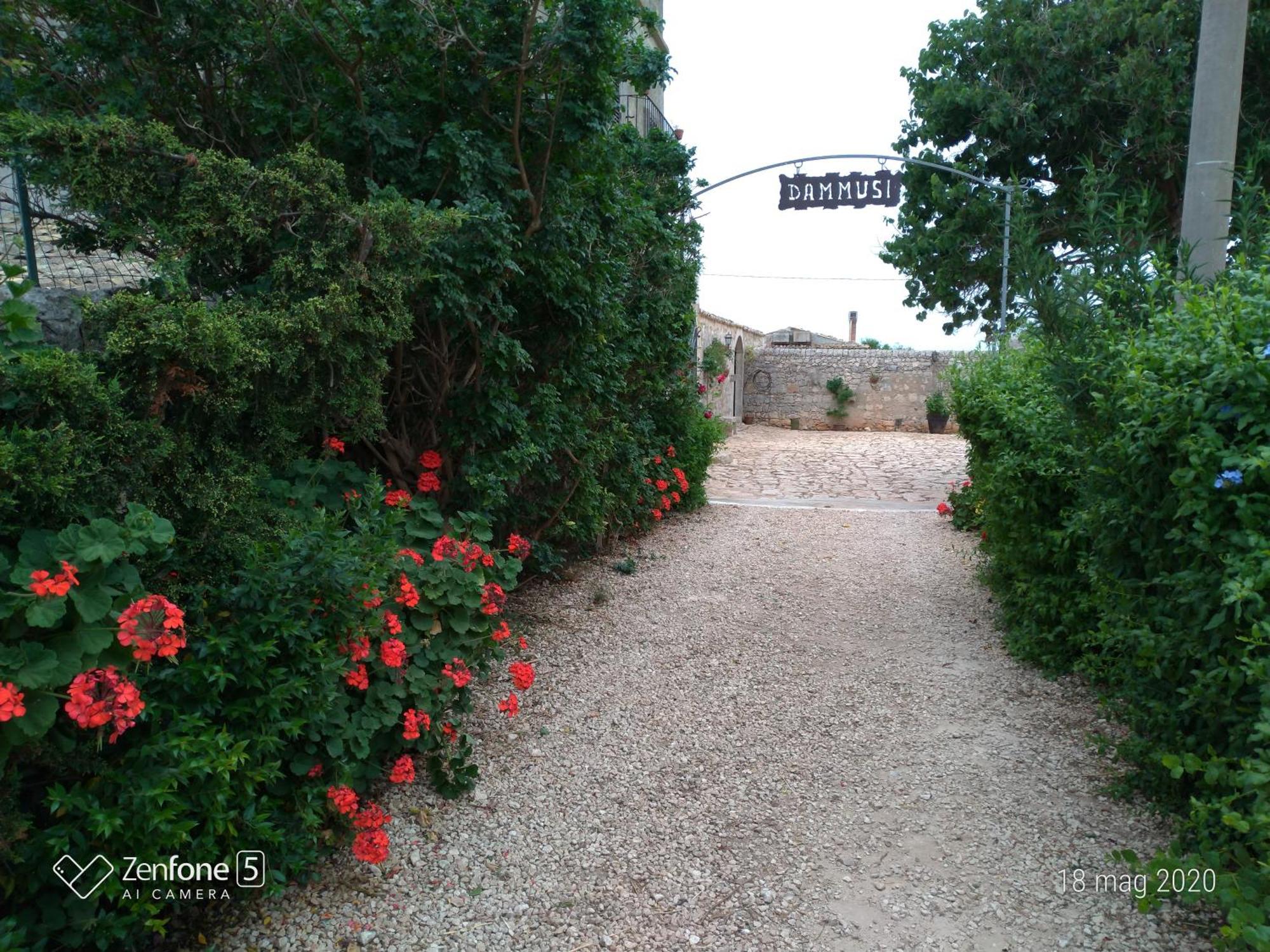 I Dammusi Villa Santa Croce Camerina Kültér fotó