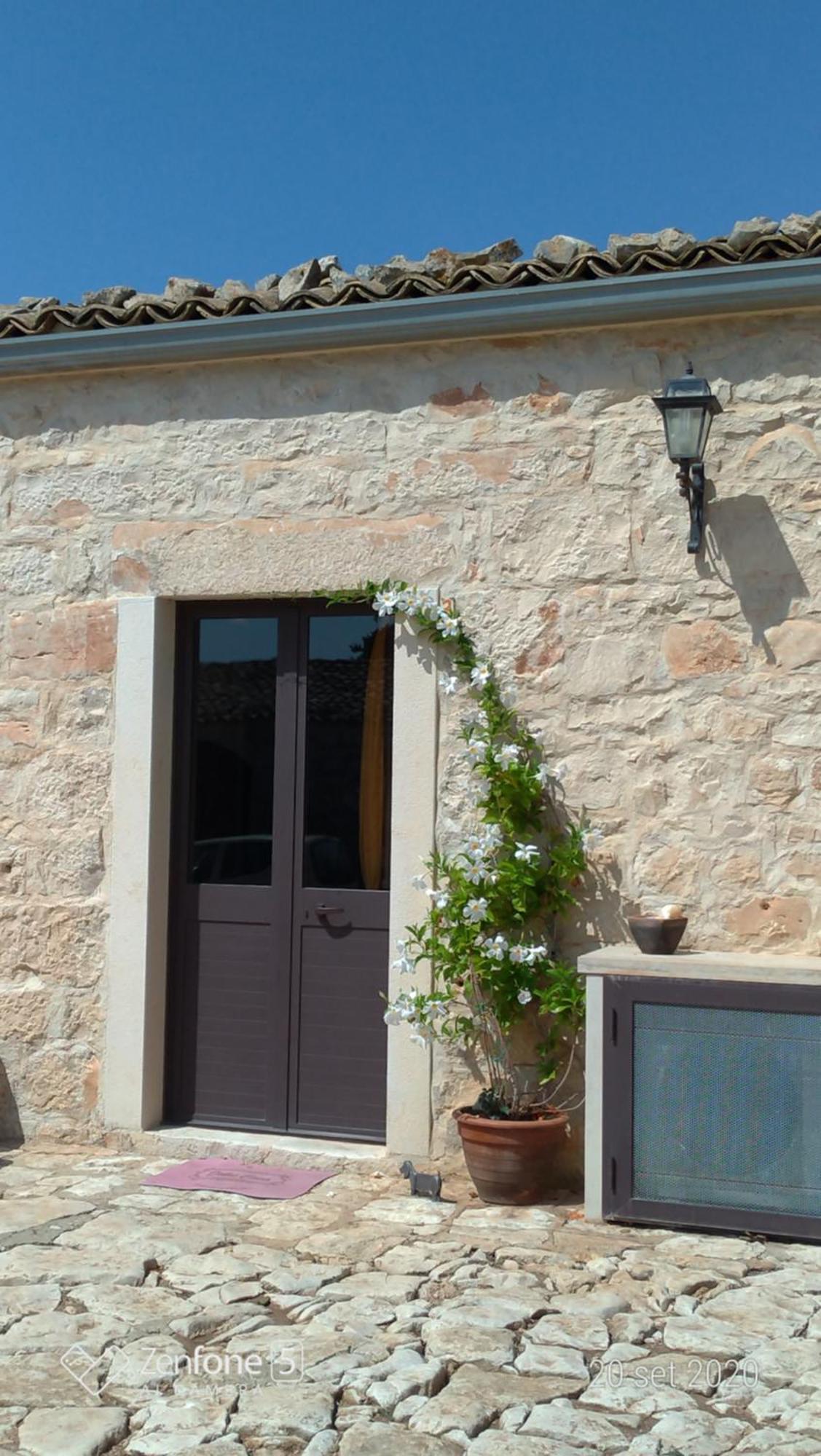 I Dammusi Villa Santa Croce Camerina Kültér fotó